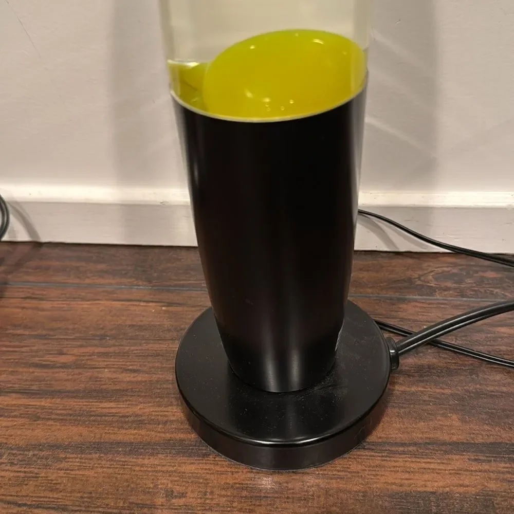 VTG black with yellow lava lamp rare rocket shape smaller perfect for desk !